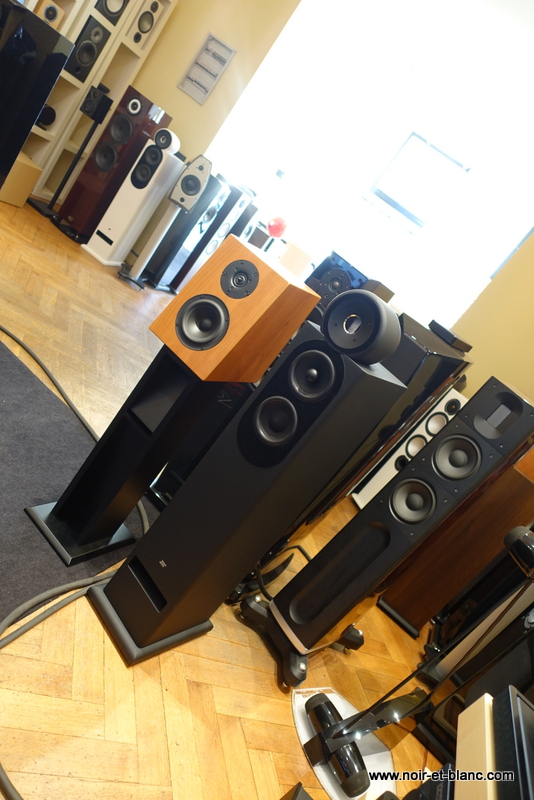 JMR Magic Stand II, un vrai chausse pied!